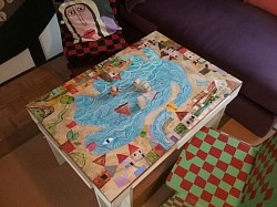 Teetisch mit 3 Schubladen und Bildplatte